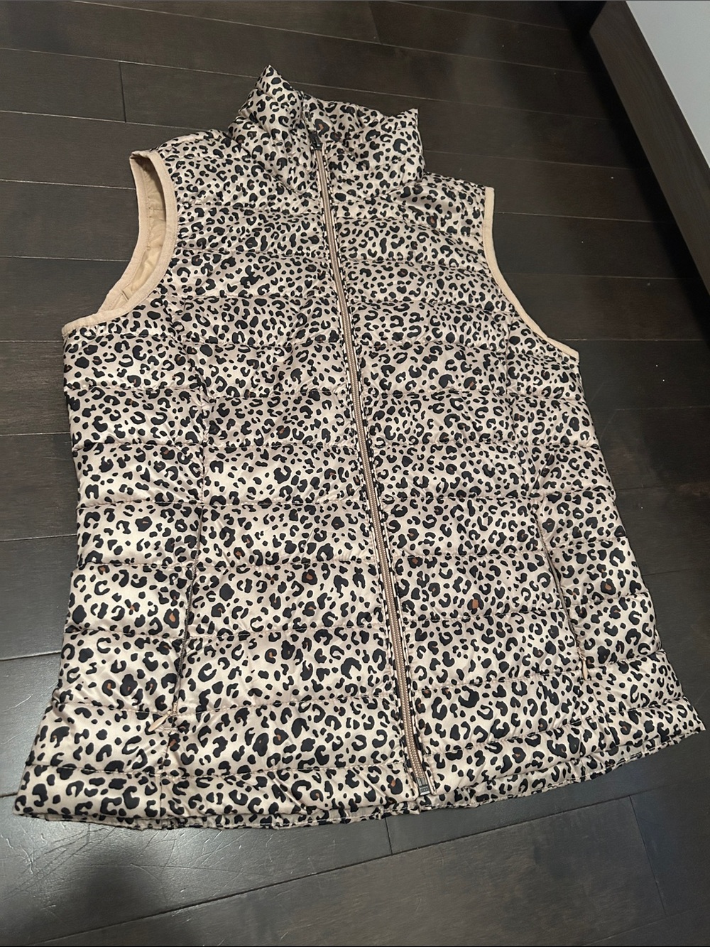 Leopard Print Puffer Vest - Beige & Black